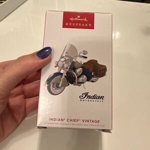 2022 Hallmark Keepsake Indian Chief Vintage Motorcycle ornament
